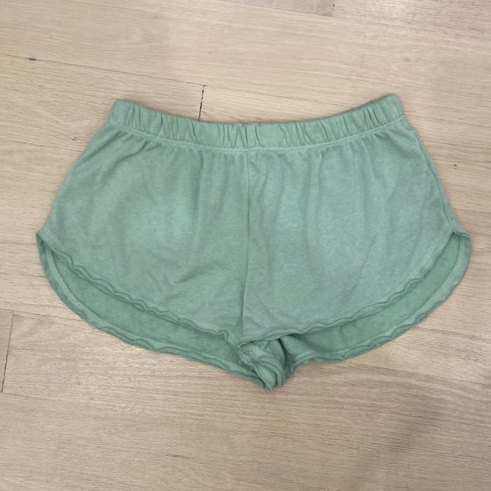 💚 Forever 21 Sweat Shorts - Medium - Green